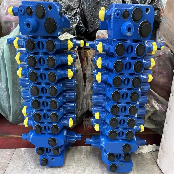 雷沃80/85挖掘机分配阀 多路阀 原装力士乐SX14分配器总成