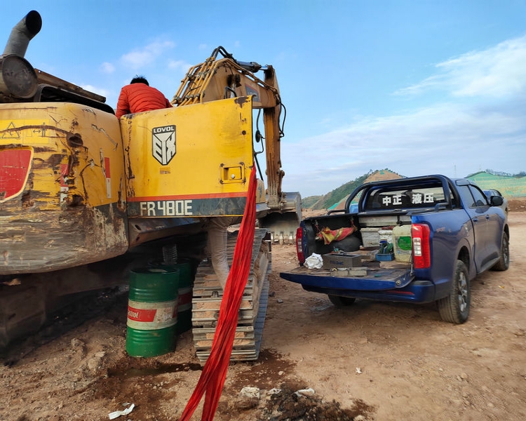 梅州小松挖掘机华体会（中国）中心/梅县 大埔 丰顺 五华 平远 蕉岭 兴宁小松挖机华体会（中国）售后