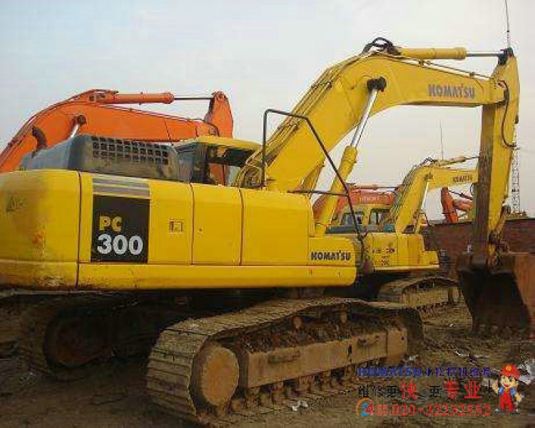 小松挖掘机行走跑偏/小松挖掘机华体会（中国）售后