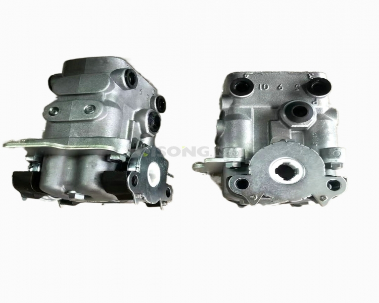 PC200-7 220LC-7 Excavator PPC valve travel pilot control valve 702-16-04250 270-7 hydraulic travel control valve For Komatsu