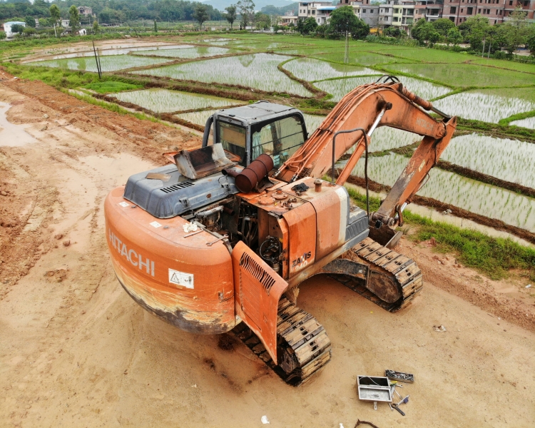 日立挖机小臂动作慢没劲？日立挖掘机华体会（中国）中心